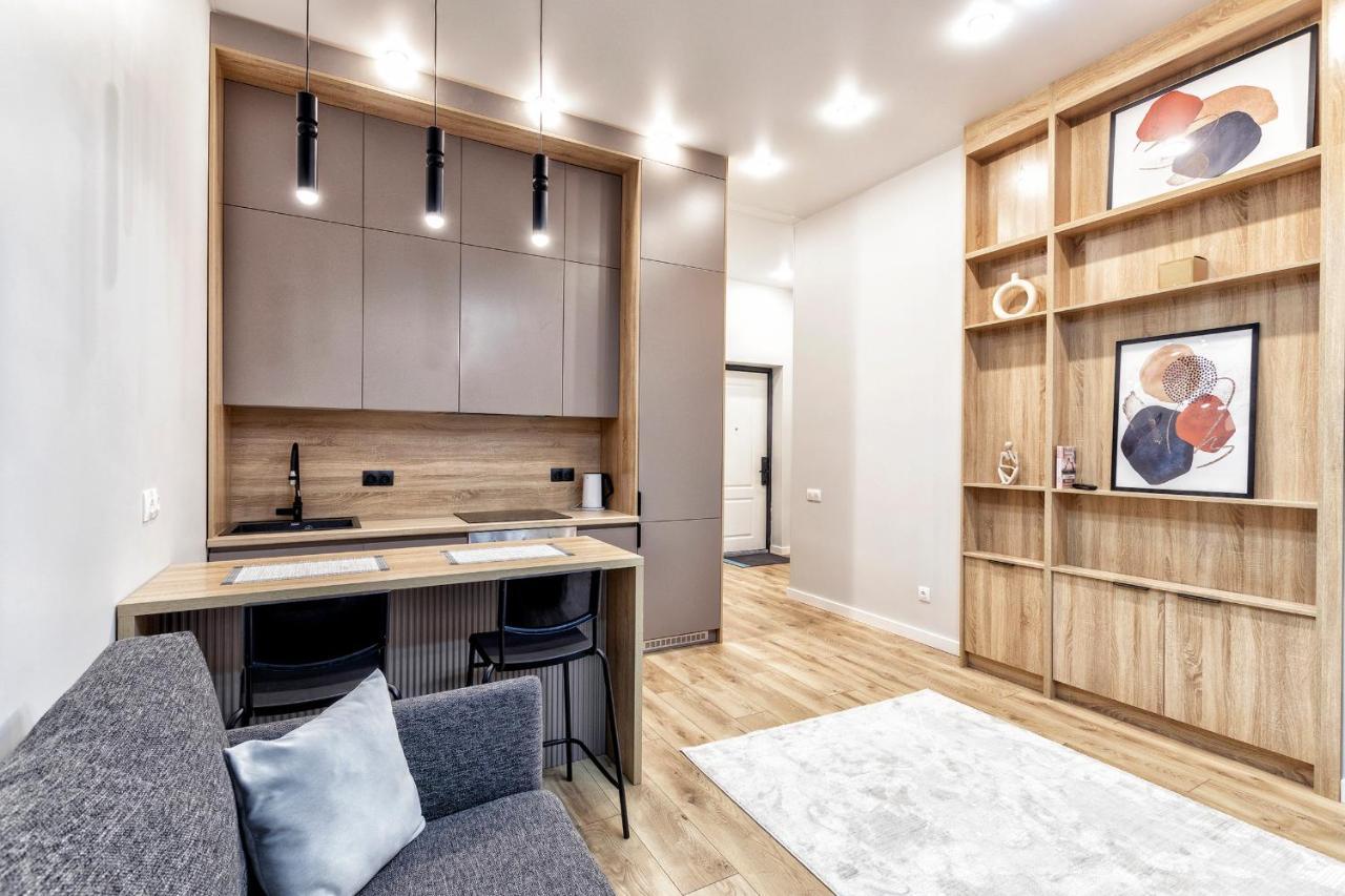 Aura Business Class Apartment Asztana Kültér fotó