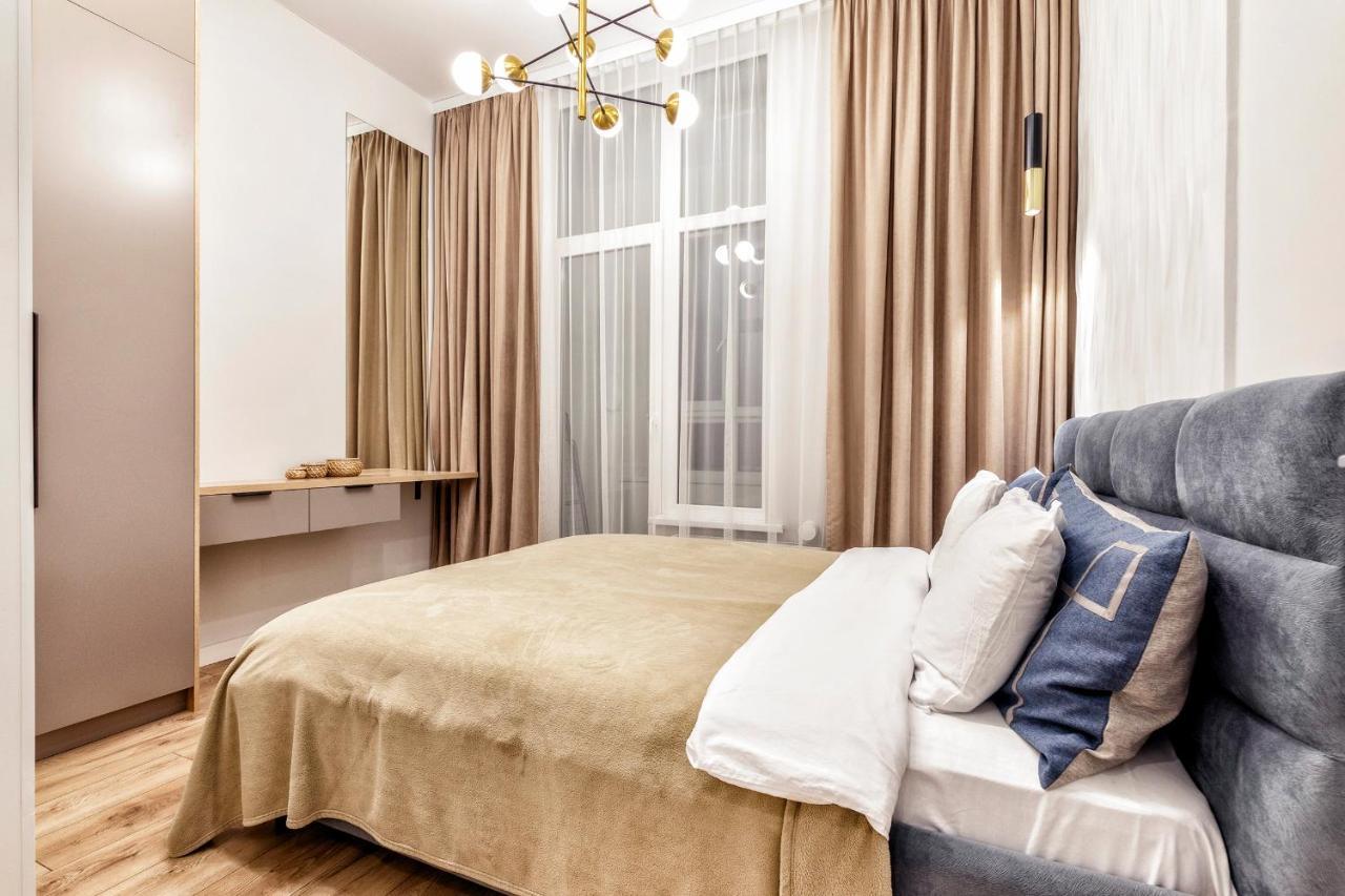 Aura Business Class Apartment Asztana Kültér fotó